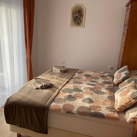 Dodi Apartmanház Zalakaros Esterno foto