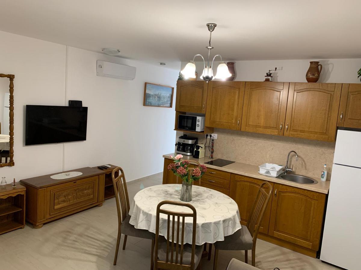Dodi Apartmanház Zalakaros Esterno foto